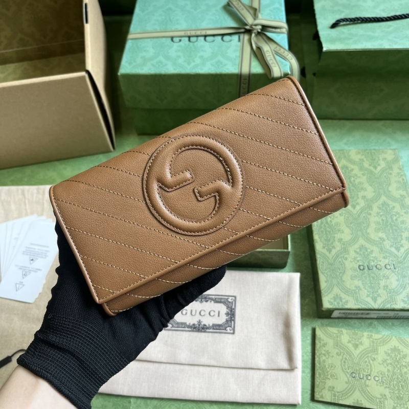 G*u*i wallets & purse